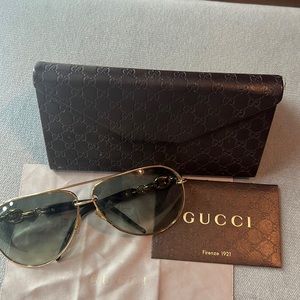 Gucci sunglasses vintage